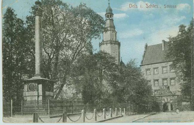 Ehrensaule am Schlossplatz(1)_Pomnik_Zlotych_Godow